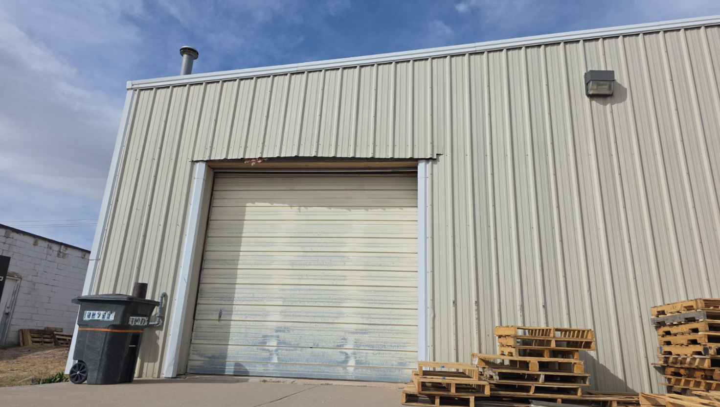 Commercial Roof Replacement Cost in Cheyenne WY | Pete’s Builders